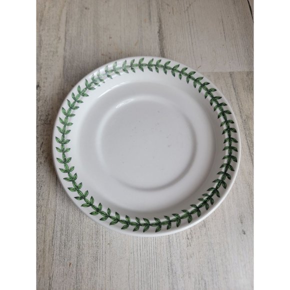 Portmeirion Botanic AS IS 6" leaf rimmed saucer plate - Picture 1 of 6